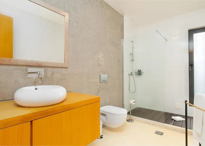 Vitoria - By Lovelystay Villa