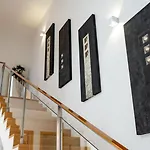 Vitoria - By Lovelystay Villa