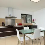 Vitoria - By Lovelystay Villa Funchal