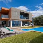 וילה Vitoria - By Lovelystay פונשל