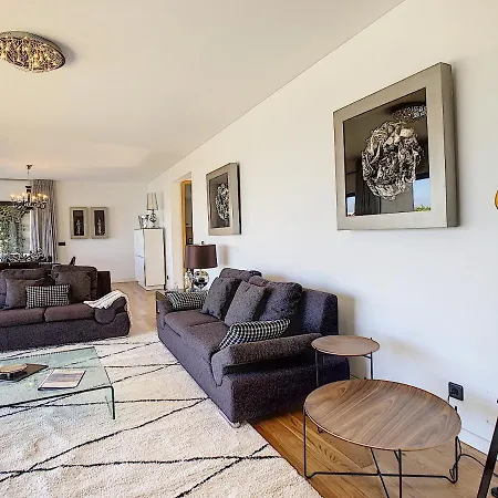 Vitoria - By Lovelystay * Funchal