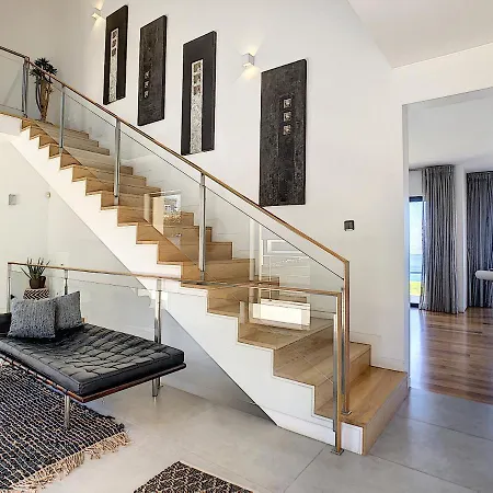 Vitoria - By Lovelystay *