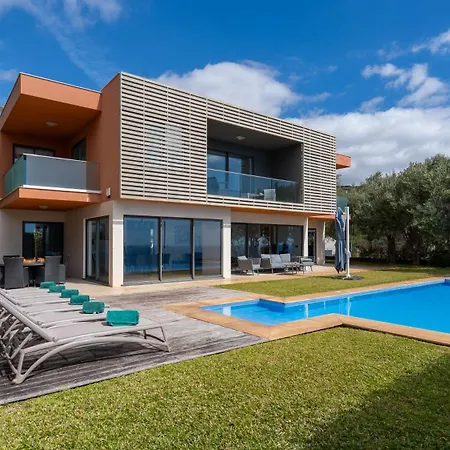 Villa Vitoria - By Lovelystay Funchal (Madeira)