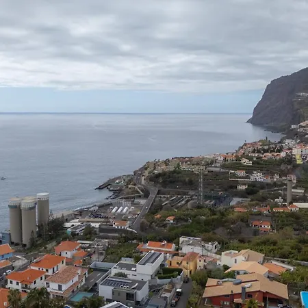 Vitoria - By Lovelystay * Funchal (Madeira)