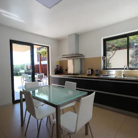 Vitoria - By Lovelystay Villa *