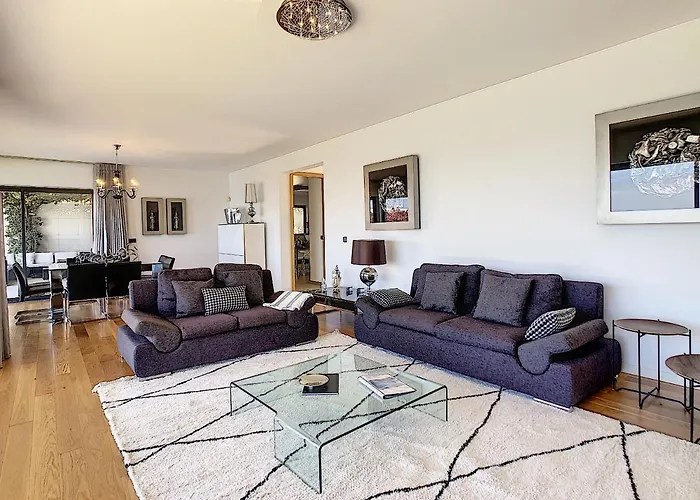 Vitoria - By Lovelystay Villa *