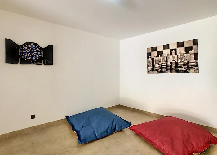 Vitoria - By Lovelystay