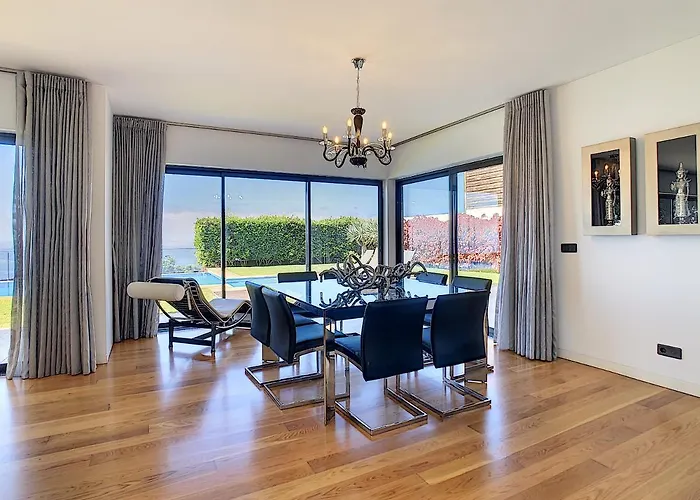 Vitoria - By Lovelystay