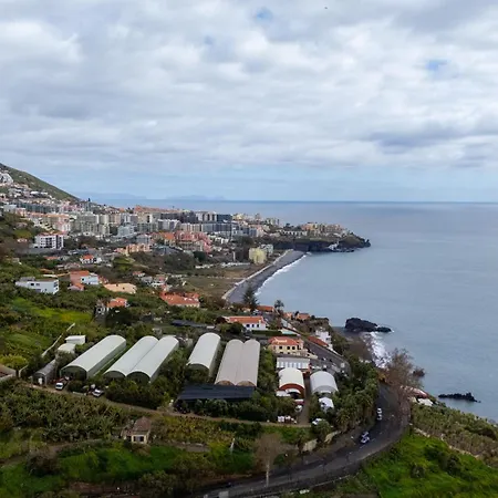 Vitoria - By Lovelystay Funchal (Madeira)
